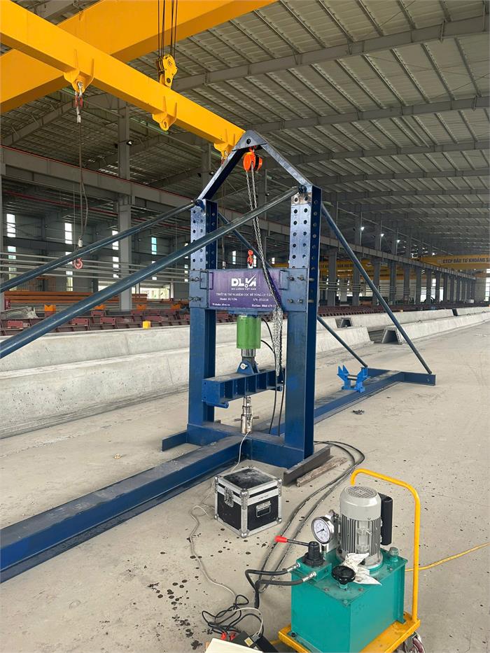 BỘ THÍ NGHIỆM UỐN CỌC BÊ TÔNG  LY TÂM